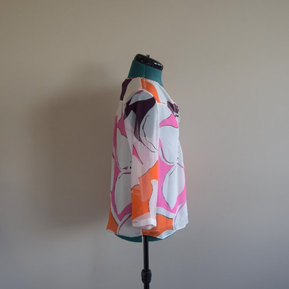 DVF 100% Silk Patterned Peasant Blouse - Picture 7 of 15